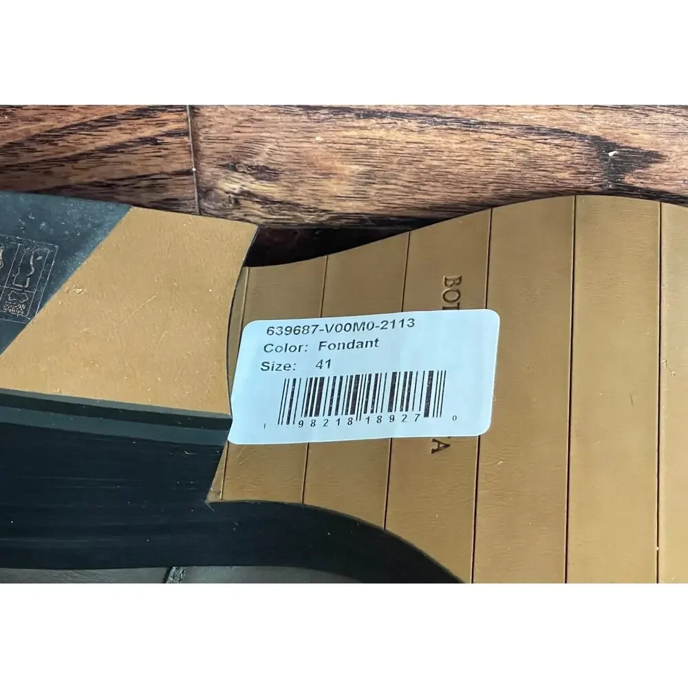 $1,800 NIB Bottega Veneta Leather Brown Heel Chelsea Boots Size 41(8)